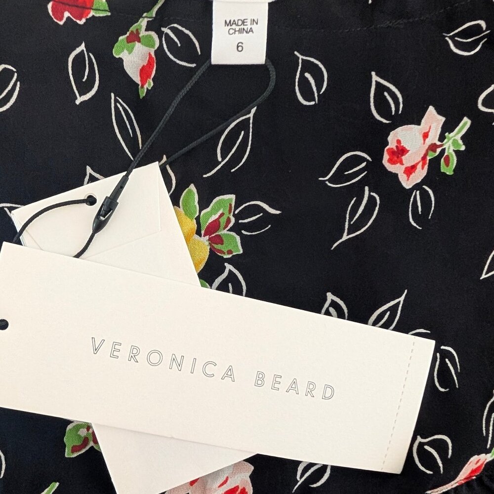 NWT - Veronica Beard - Black Floral Silk V-Neck Wrap Top, Size 6 - Picture 4 of 4